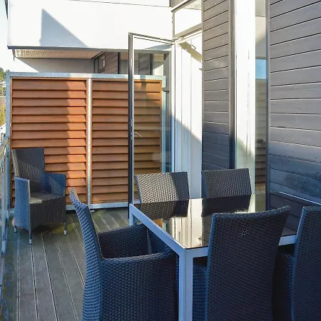 Three-bedroom Romo With A Fireplace 09 *
